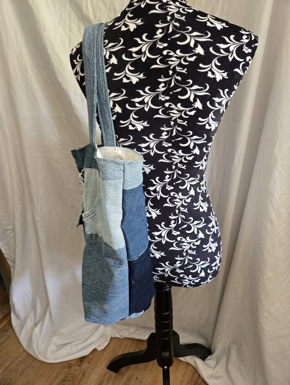 Upcycled Denim Patchwork Tote Bag - Blue - Picture 3 of 8